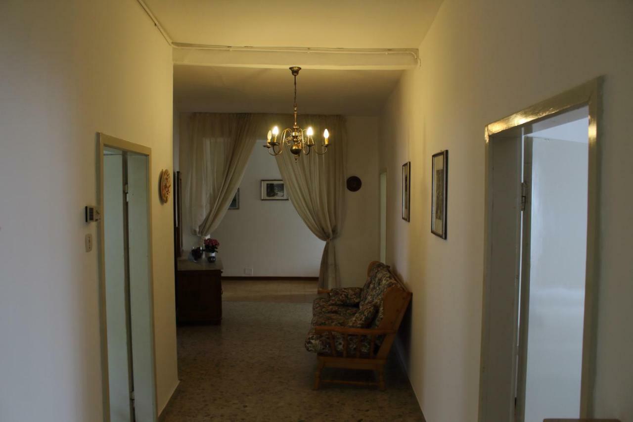 TassulloLa Casa Dei Nonniアパートメント エクステリア 写真