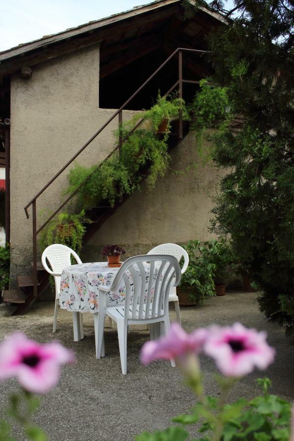 TassulloLa Casa Dei Nonniアパートメント エクステリア 写真